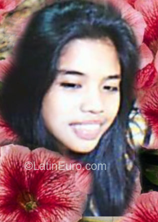 Date this nice looking Philippines girl Maricel from Cebu City PH47