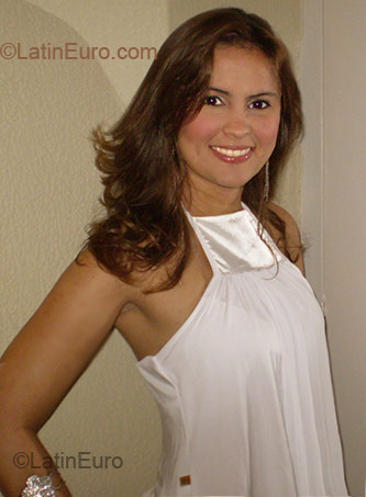 Date this young Brazil girl Cynthia from Janga paulista BR1202