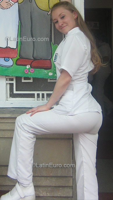 Date this athletic Colombia girl Maryori from Bogota CO962