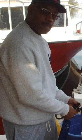 Date this nice looking United States man Darkvader from Bronx US2828