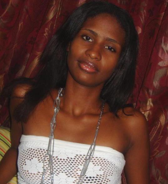 Date this beautiful Colombia girl Heidy from Colombia CO985