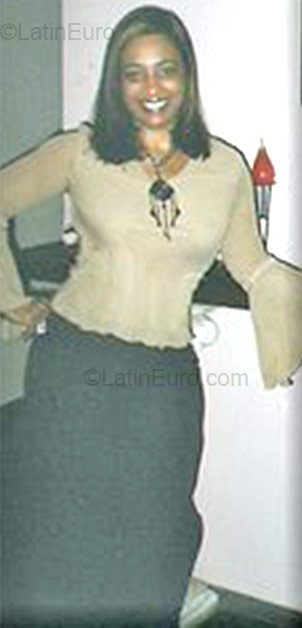 Date this foxy Brazil girl Jussara from Itapema BR1271