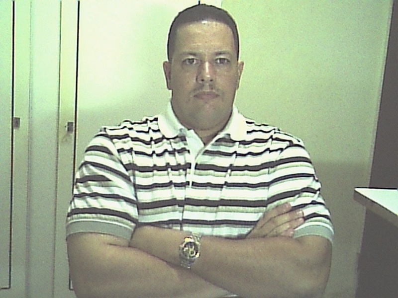 Date this beautiful Curacao man Gentleman from Curacao CB2