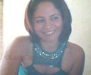 Date this hot Brazil girl Narcia from Rio de Janeiro BR3916