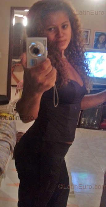 Date this stunning Brazil girl Celma from Rio de Janeiro BR1463