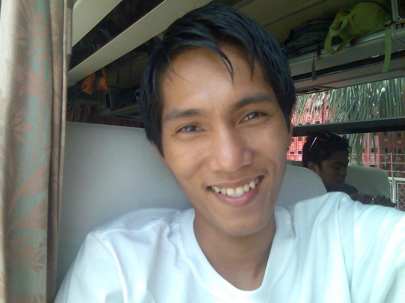 Date this athletic Philippines man Gerald from Baybay PH221