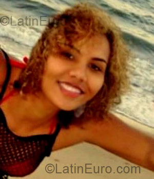 Date this young Brazil girl Graziela from Sao Paulo BR1545