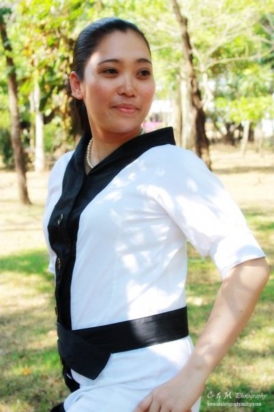 Date this voluptuous Philippines girl Melles from Manila PH227