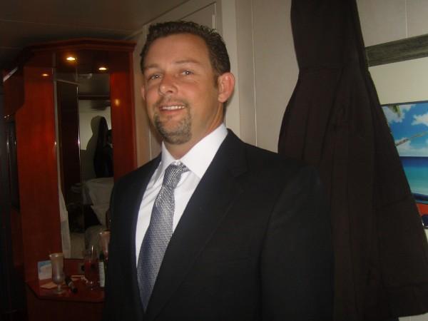 Date this exotic United States man Heartseek47 from Californa US3643