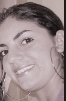 Date this sensual Brazil girl Gabriella from Icapui BR1658