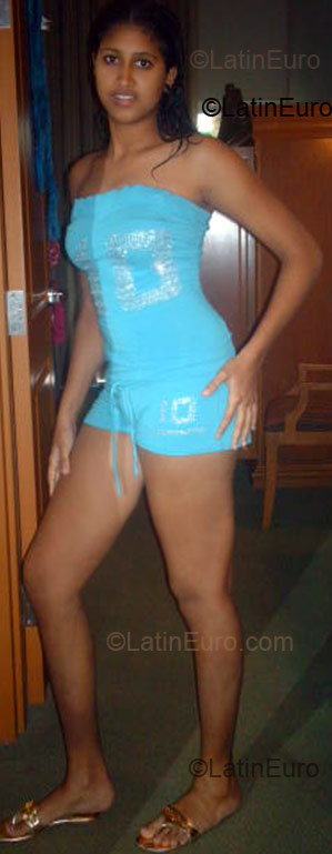 Date this georgeous Dominican Republic girl Yanirita from Santo Domingo DO1582