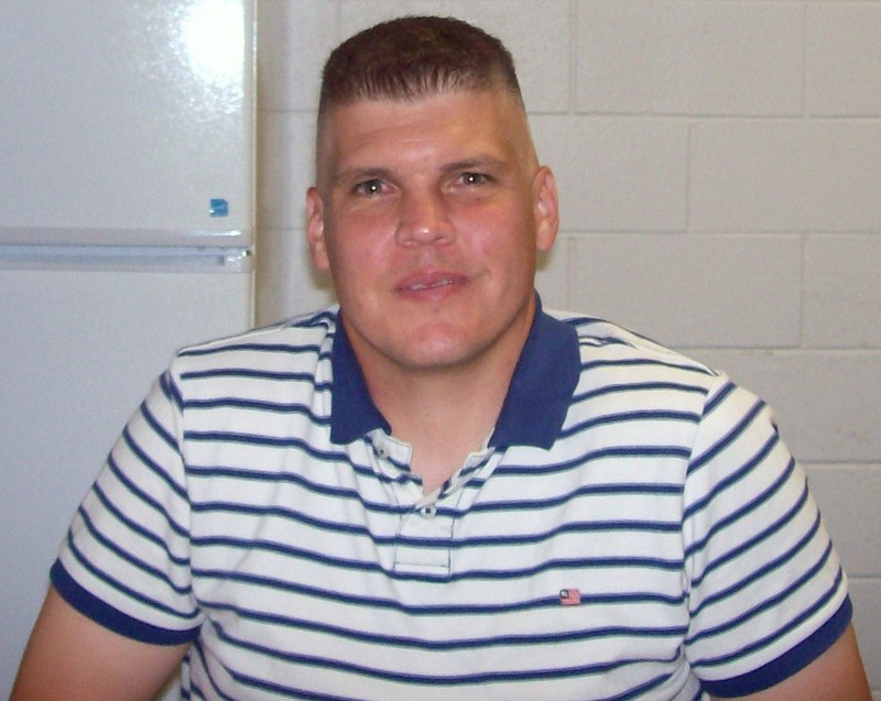 Date this gorgeous Germany man Chad from Stuttgart ES58
