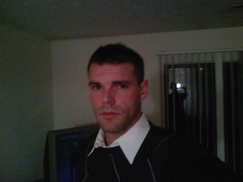 Date this happy United States man Trever from Pikeville US3954