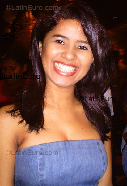 Date this charming Brazil girl Elizangelha from Fortaleza BR1736