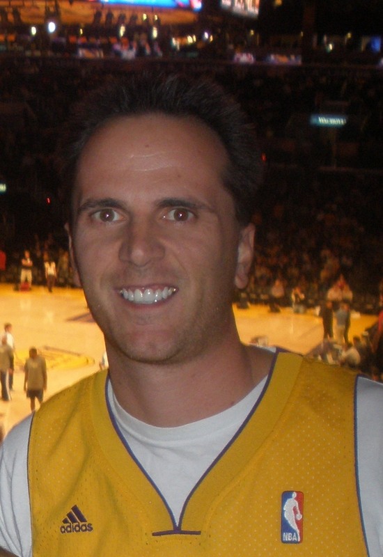Date this tall United States man John28 from Newport US4042