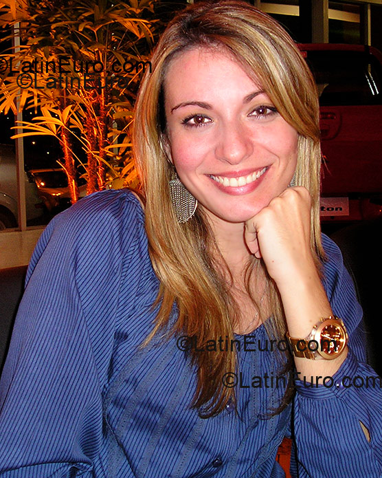 Date this funny Brazil girl Natalia from Joao Pessoa BR1760