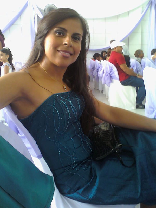 Date this charming Brazil girl Valquiria from Recife BR1827