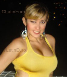 Date this nice looking Brazil girl Linda from Belem BR1833