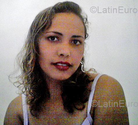 Date this hot Brazil girl Fernanda from Sao Paulo BR1939