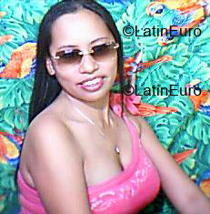 Date this foxy Philippines girl Ladyheart143 from Manila PH255