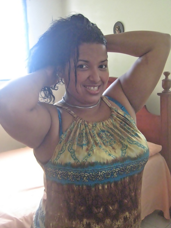 Date this young Dominican Republic girl Sonia from Santiago DO2433