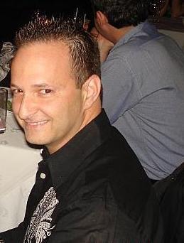 Date this georgeous United States man Brian from Tama US4955