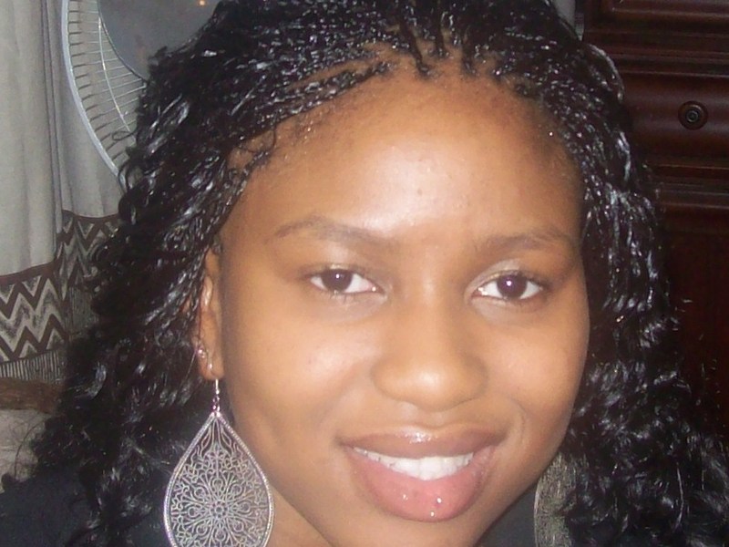 Date this attractive United States girl AZANIA-ESTHER from Gwynn Oak US4972