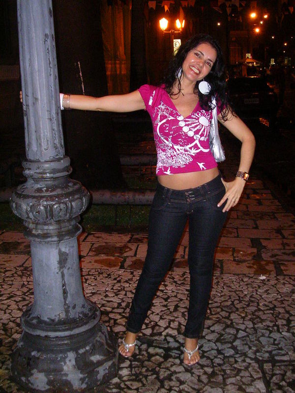 Date this nice looking Brazil girl Lindaeromantica from Recife BR2164