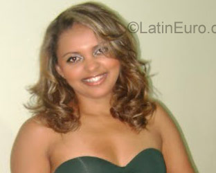Date this charming Brazil girl Clenilde from Palmas BR2169