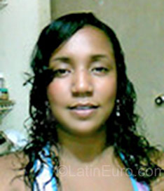 Date this beautiful Colombia girl Omaira leonor from Riohacha CO2536
