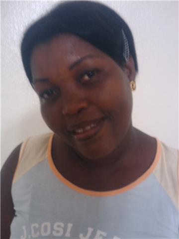 Date this nice looking Liberia girl Irisss from Samtodomingo LR10