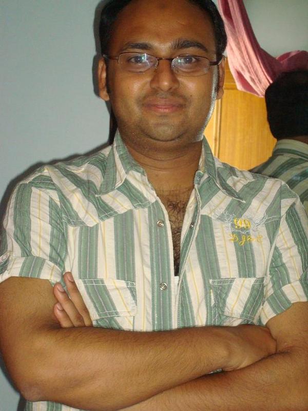 Date this georgeous India man Zosef from New Delhi IN96