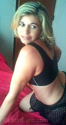 Date this cute Brazil girl Marlene from Ceres BR4191