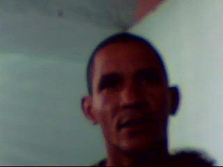 Date this hard body Dominican Republic man Yayo from Santiago DO3182