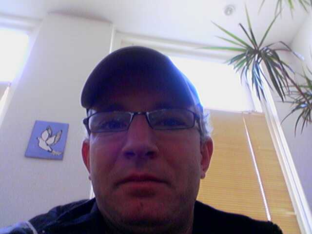 Date this funny Netherlands man Bross_2 from Koegras NL90
