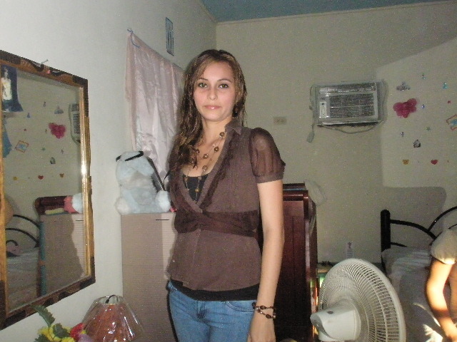 Date this fun Honduras girl Claudia from San Pedro Sula HN56