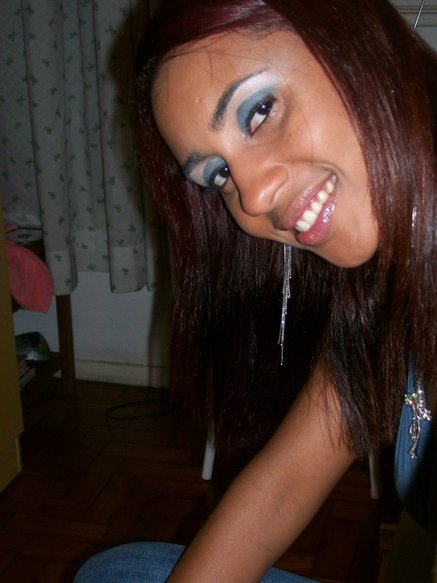 Date this gorgeous Benin girl Mvera90 from Benin BJ5