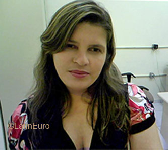 Date this hard body Brazil girl Deivilene from Porto Velho BR2412