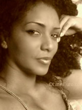 Date this sensual Brazil girl Renata from Duque De Caxias BR2413