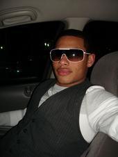 Date this young United States man Josemessi10 from Brockton US5648
