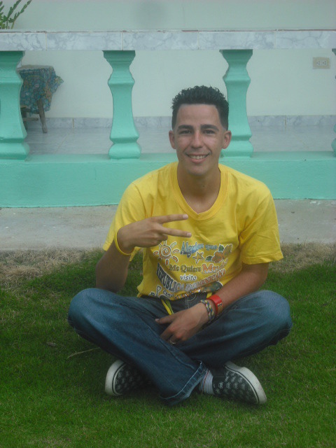 Date this delightful Dominican Republic man Luis from Santiago DO3653