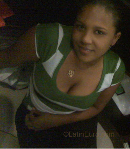 Date this voluptuous Honduras girl Jessi from San Pedro Sula HN161