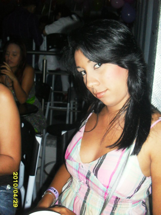 Date this voluptuous Colombia girl Melissa from monteria CO3339