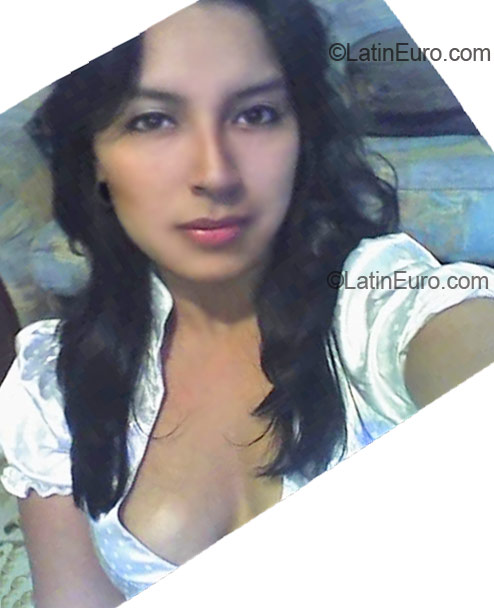 Date this good-looking Colombia girl Alexandra86 from Cali CO3354