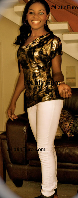 Date this stunning Nigeria girl Joy Edeh from Lagos NG261