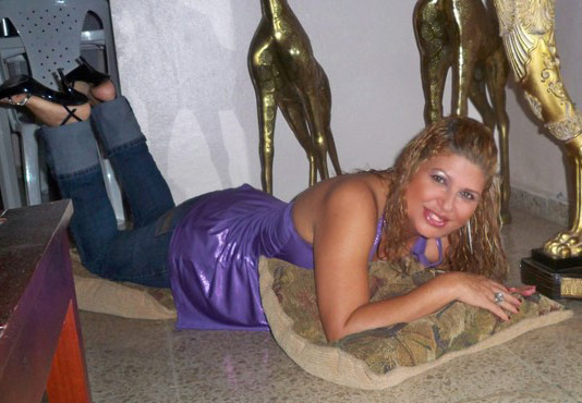 Date this exotic Dominican Republic girl Martimelda rodr from Santo Domingo DO3955