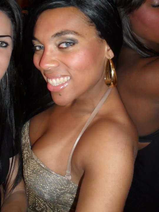 Date this hard body Brazil girl BR2808 from Rio De Janeiro BR2808