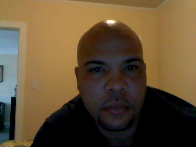Date this delightful Dominican Republic man Trockero from Hartford DO4014