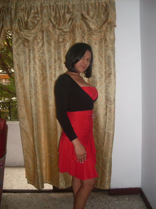 Date this good-looking Colombia girl Isabel from Medellin CO3894