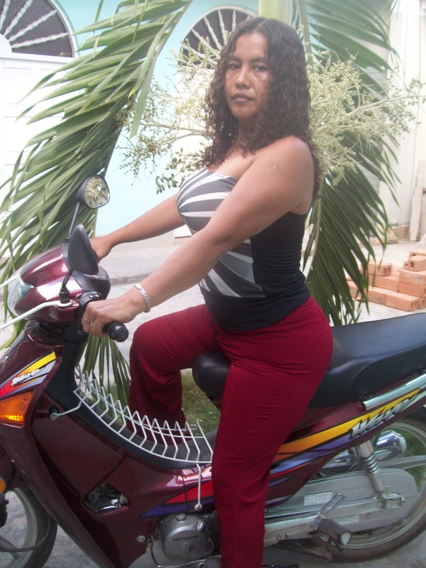 Date this foxy Peru girl Mary from Juanjui PE263